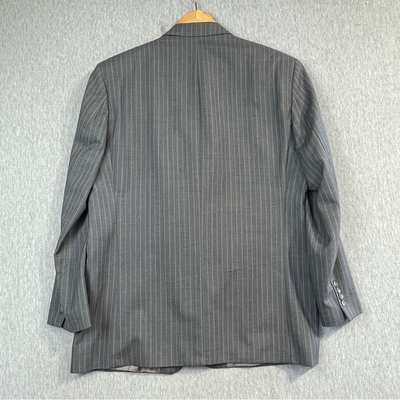 Lauren Ralph Lauren Wool Blazer Men’s Size 42R Grey Pinstripes Woolmark Canada - Picture 13 of 14